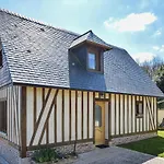 Holiday home 3 Bedroom Amazing In Hericourt-en-Caux