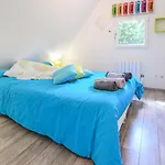 3 Bedroom Amazing In Holiday home Hericourt-en-Caux