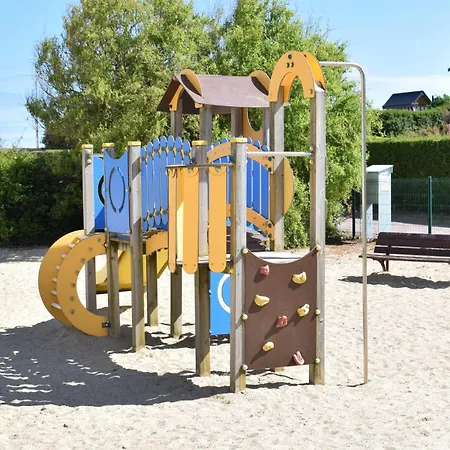 Dom wakacyjny Stunning In *