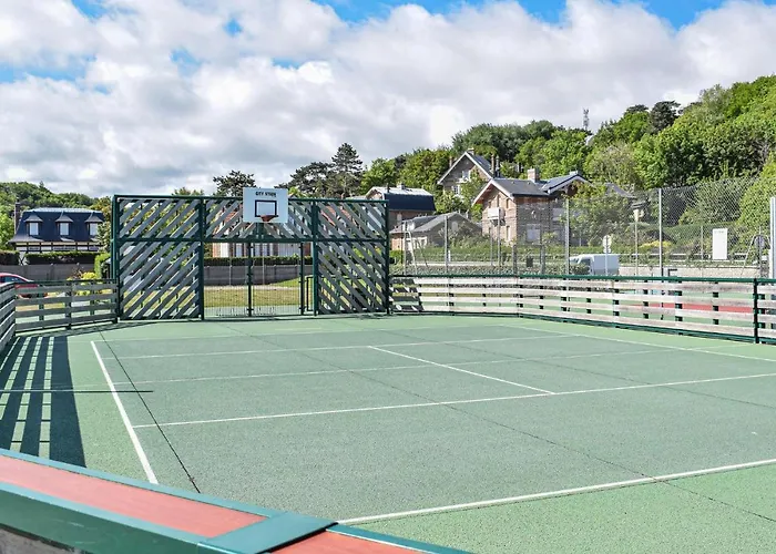 Stunning In * Hericourt-en-Caux