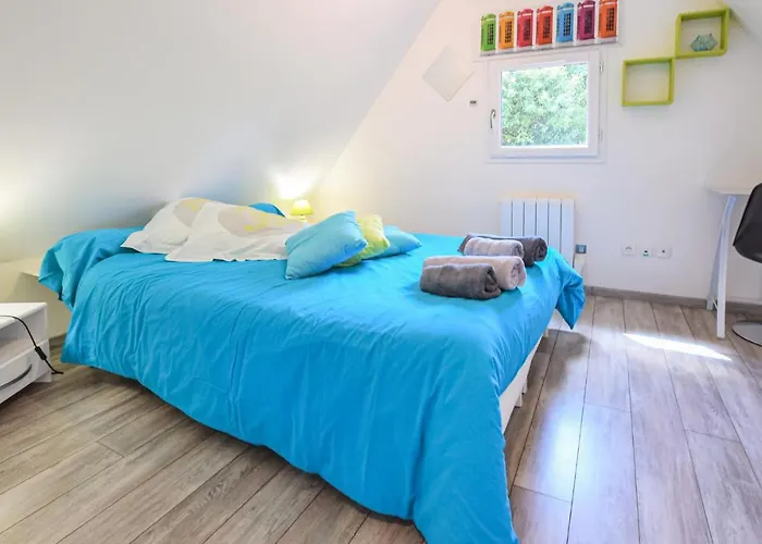 Stunning In Holiday home Hericourt-en-Caux